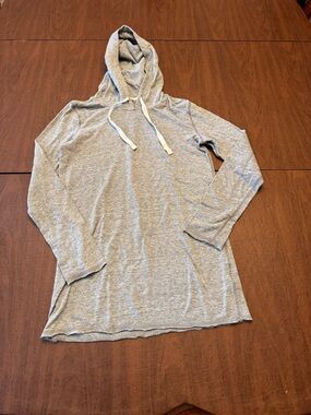 GAP Gray Pullover Hooded Sweatshirt